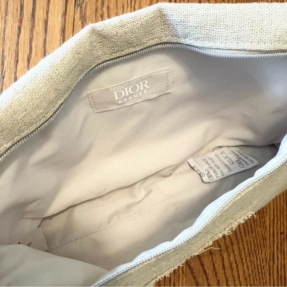 New DIOR Pouches - Picture 6 of 9